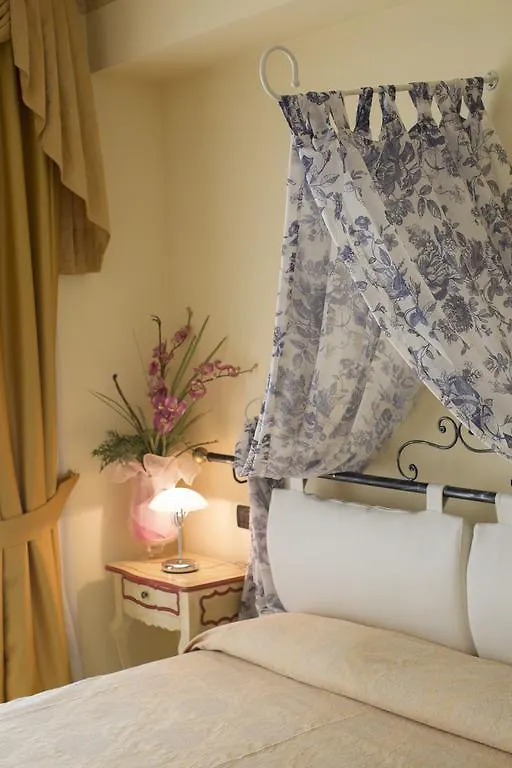 Hotel Relais Du Lac Desenzano del Garda